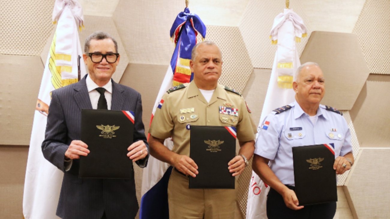 Ministerios de Defensa y Trabajo incluyen las Escuelas Vocacionales a los programas nacionales de formación técnica y empleo Ministerios de Defensa y Trabajo incluyen las Escuelas Vocacionales a los programas nacionales de formación técnica y empleo