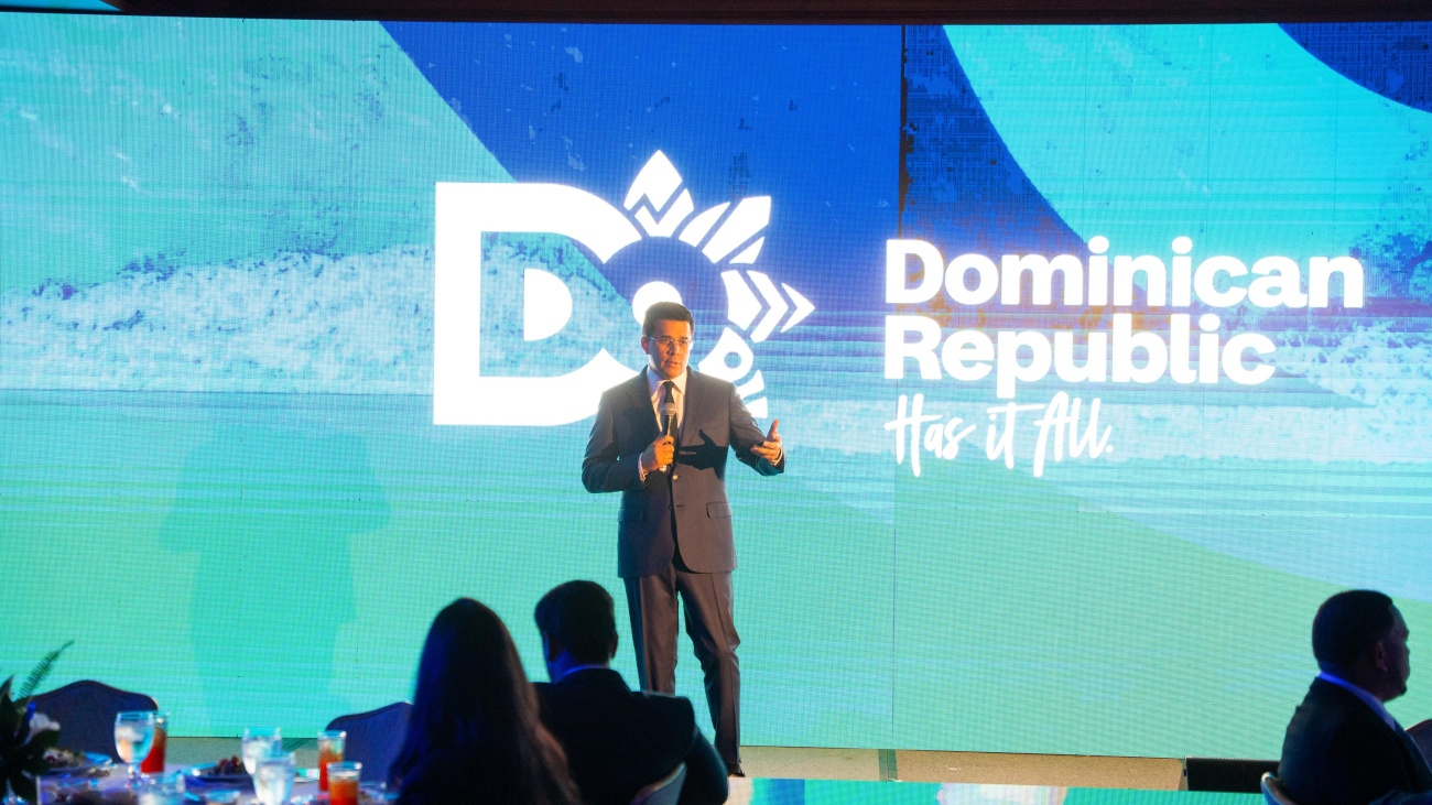 Ministro David Collado encabeza en Houston el roadshow 124 para promover a República Dominicana como destino turístico Ministro David Collado encabeza en Houston el roadshow 124 para promover a República Dominicana como destino turístico