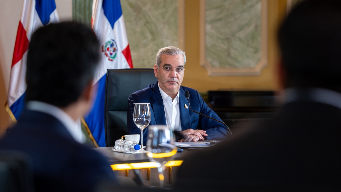 Gobierno triplica viviendas encontradas en Ciudad Juan Bosch: pasaron de 4,600 a 16,800; proyecto estaba quebrado Gobierno triplica viviendas encontradas en Ciudad Juan Bosch: pasaron de 4,600 a 16,800; proyecto estaba quebrado