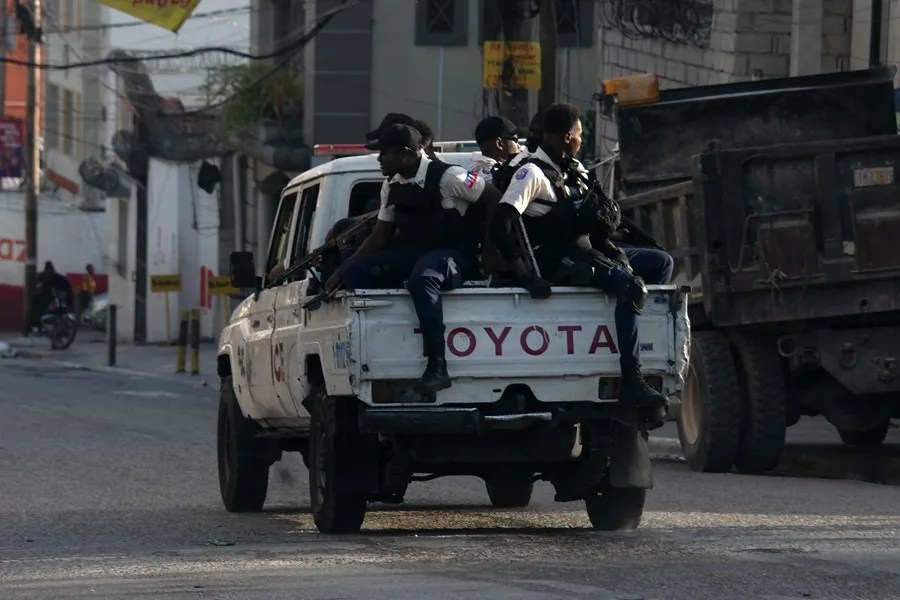 La ONU renueva por un año las sanciones contra Haití para frenar a las pandillas