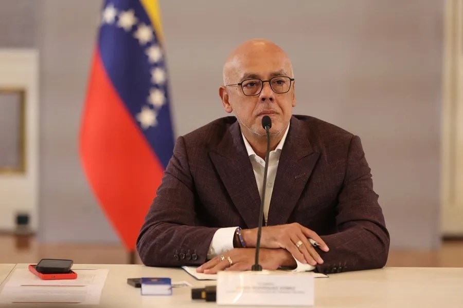 EE.UU. levanta las sanciones a Jorge Rodríguez, presidente de la Asamblea Nacional de Venezuela EE.UU. levanta las sanciones a Jorge Rodríguez, presidente de la Asamblea Nacional de Venezuela