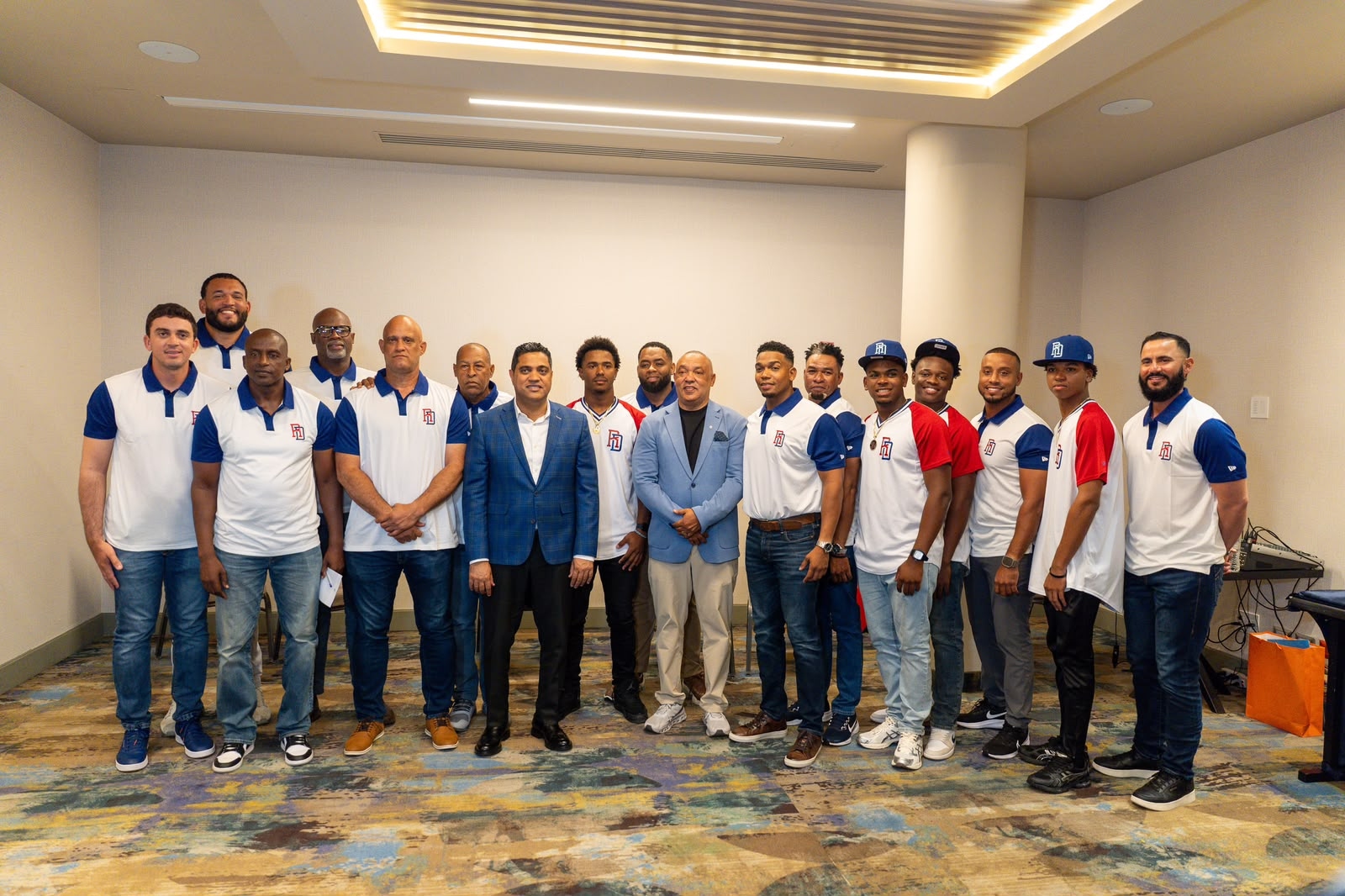 Mendy López dirigirá equipo dominicano U18 en Premundial de Béisbol