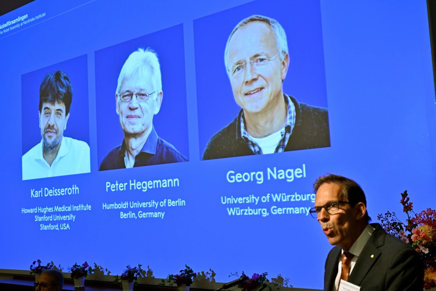 El premio Nobel de Medicina se otorga a 3 científicos por sus investigaciones sobre la actividad cerebral El premio Nobel de Medicina se otorga a 3 científicos por sus investigaciones sobre la actividad cerebral