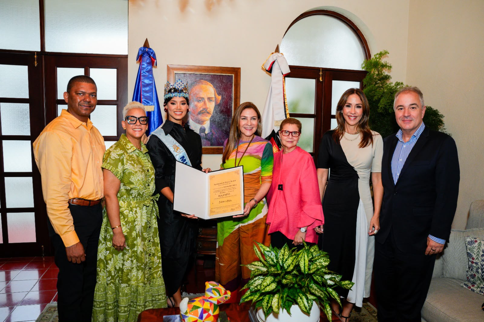 Carolina Mejía reconoce como hija adoptiva de Santo Domingo a Joheirry Mola, Miss Mundo 2026 Carolina Mejía reconoce como hija adoptiva de Santo Domingo a Joheirry Mola, Miss Mundo 2026