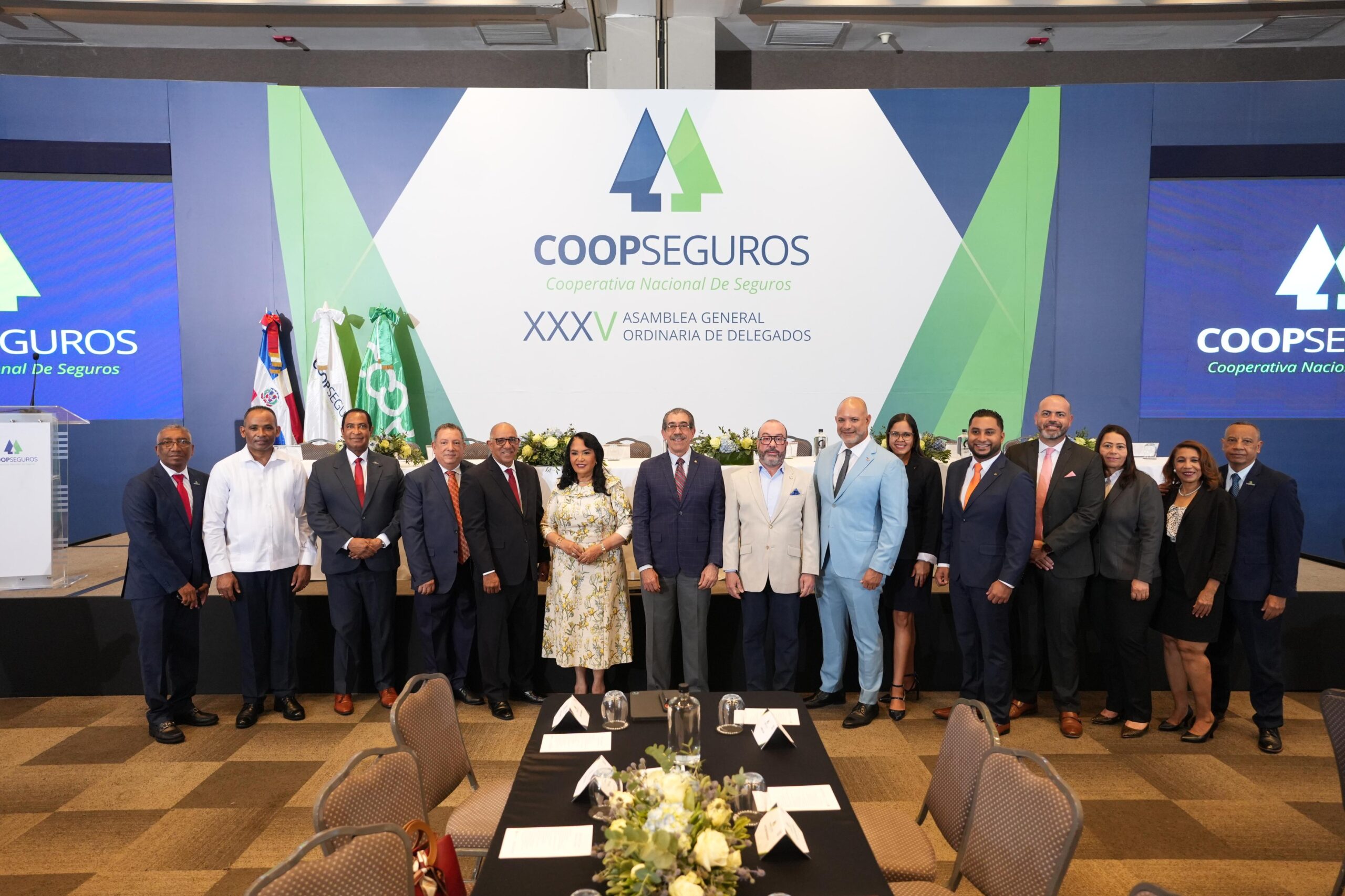 COOPSEGUROS apunta al top 10 de las aseguradoras del país