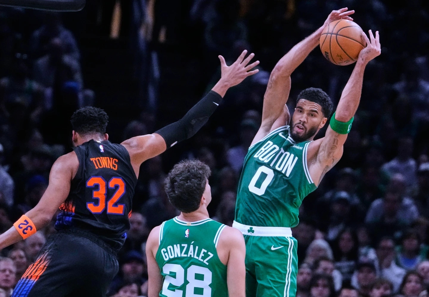 Jayson Tatum se desahoga por la publicación de Jaylen Brown sobre el "gorro" mientras la victoria de los Celtics queda eclipsada por los rumores de traspaso.