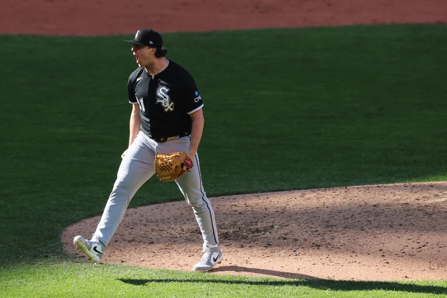 Los White Sox vencieron a los Guardians 3-0 en el Juego 1 de la ALDS gracias al jonrón de Murakami y un juego de 3 hits.