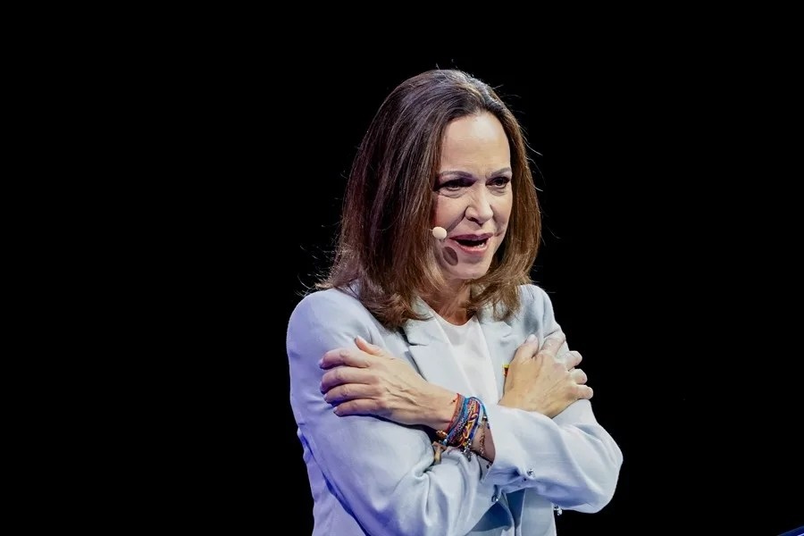 María Corina Machado reitera que regresará a Venezuela para «contribuir» a la transición
